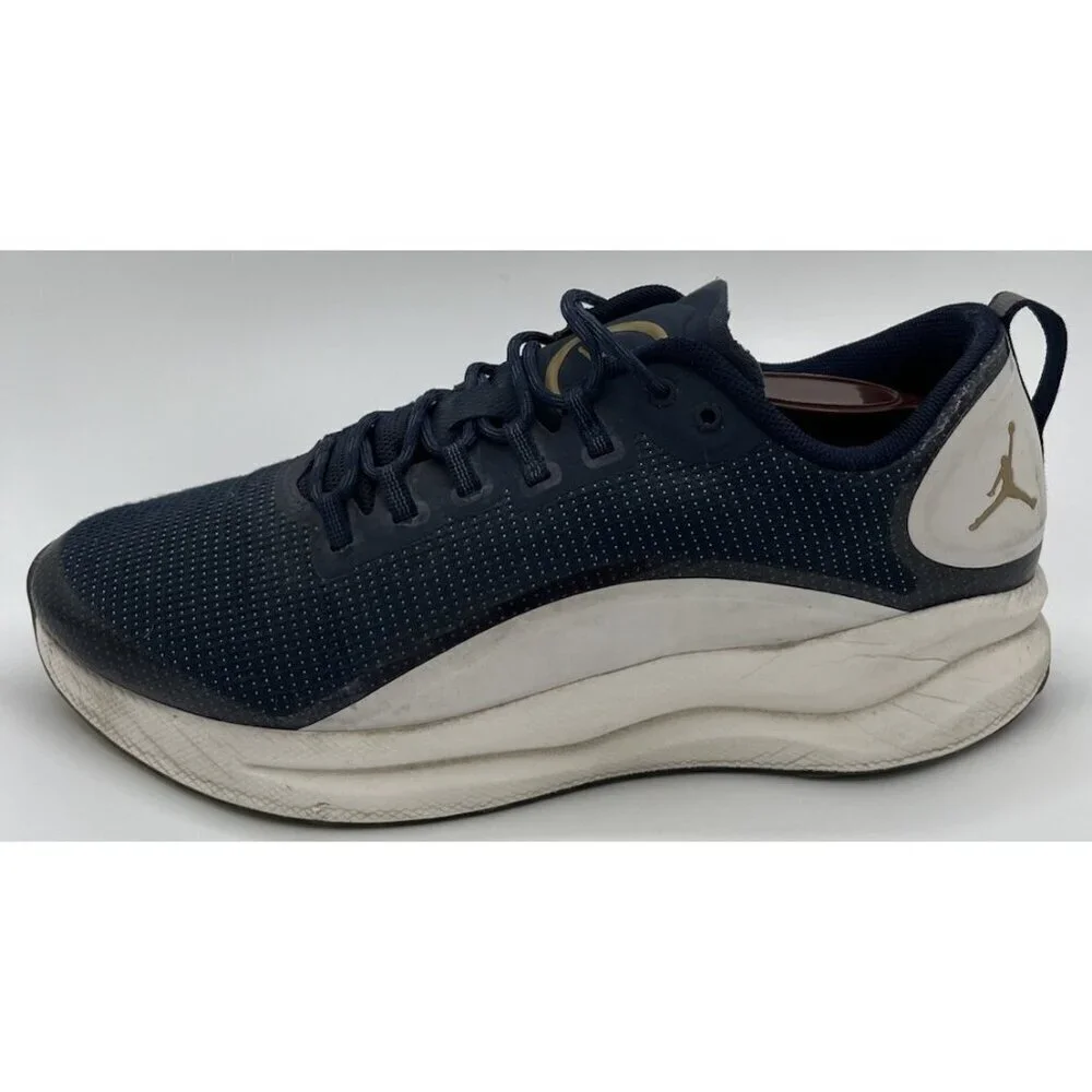 JORDAN ZOOM TENACITY RE2PECT Navy White Men’s Size 9.5 Athletic Shoes A01556-402